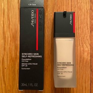 Shiseido Synchro Skin Self Refreshing Foundation Oil-Free SPF 30 Sunscreen